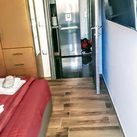 Tony Luxury 1 Apartmán *